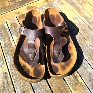 Birkenstock Gizeh Sandals